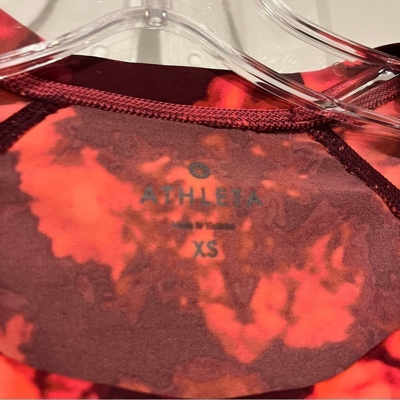 Athleta Long Sleeve Athletic Top Size XS P - Picture 3 of 6